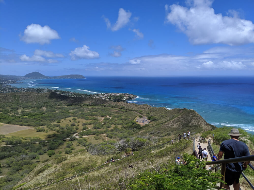 4 Days in Oahu: a Complete Travel Guide for your Next Family Vacation on a Budget, featured by top Hawaii travel blog, Hawaii Travel with Kids: Diamond Head, Oahu