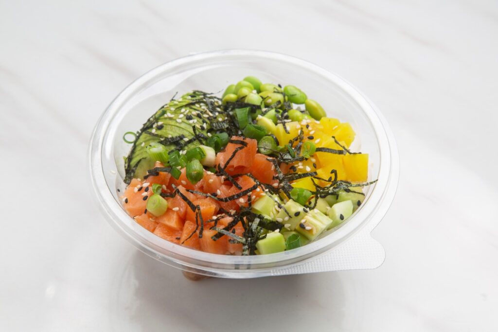 A delicious poke bowl