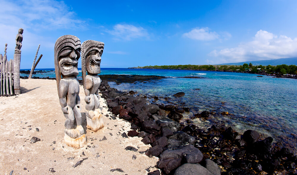 Wide Angle Tikis at Place of Refuge (Pu'uhonua o Honaunau National Historical Park) in Kona Hawaii