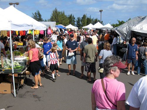 50 Best Places to Visit in Hawaii with your Family featured by top Hawaii blog, Hawaii Travel with Kids: Swap Meet flea market Maui