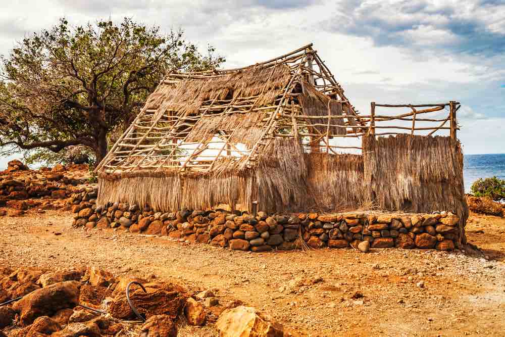 17 Historical Places in Hawaii to Visit with Kids featured by top Hawaii blog, Hawaii Travel with Kids: Puukohola Heiau The National Historic site of the Kohala coast in Hawaii Big Island. Heiau were sacred places of worship for Native Hawaiians; and Puukohola Heiau was a site built to fulfill a historic prophecy.