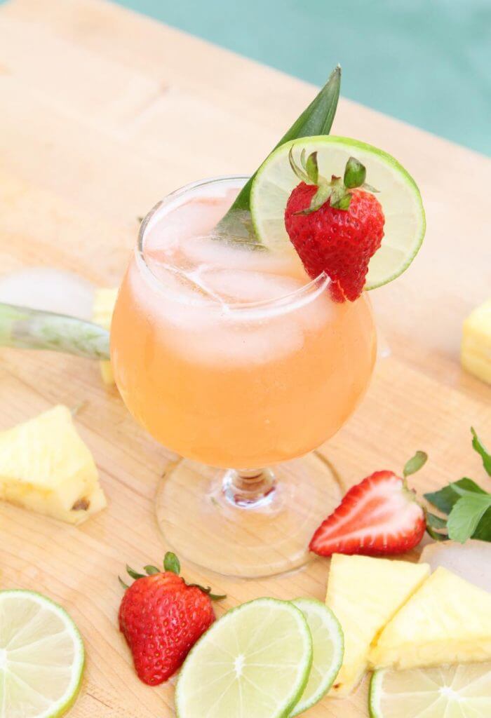 Tropical Cocktails: Strawberry Pineapple Mojito Recipe by top Hawaii blog Hawaii Travel with Kids