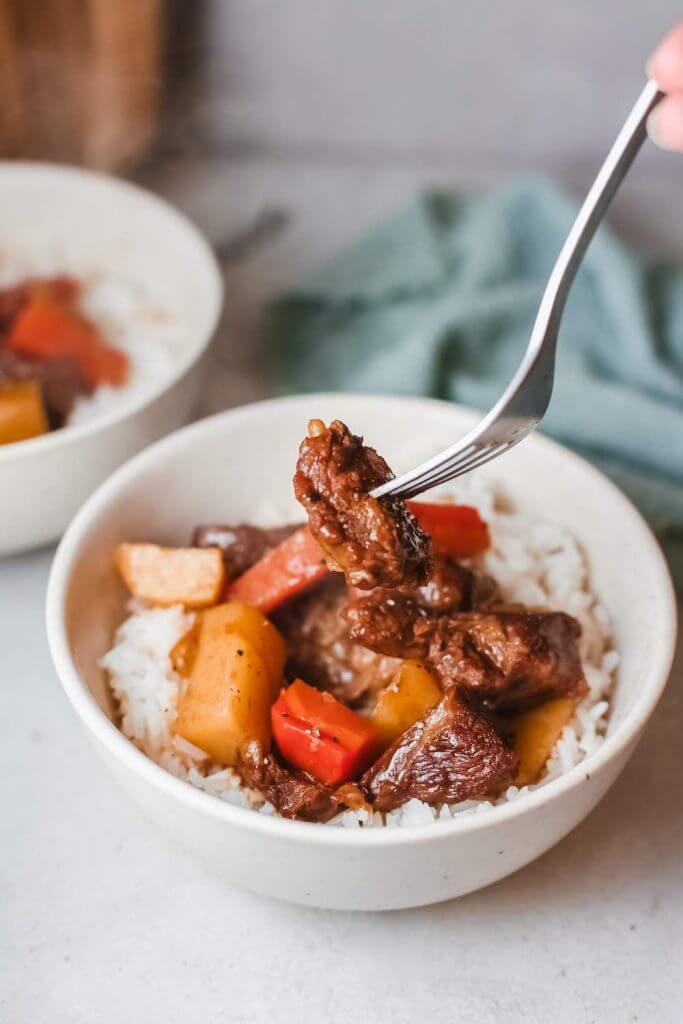 Hawaiian Beef Stew Recipe by top Hawaii blog Hawaii Travel with Kids