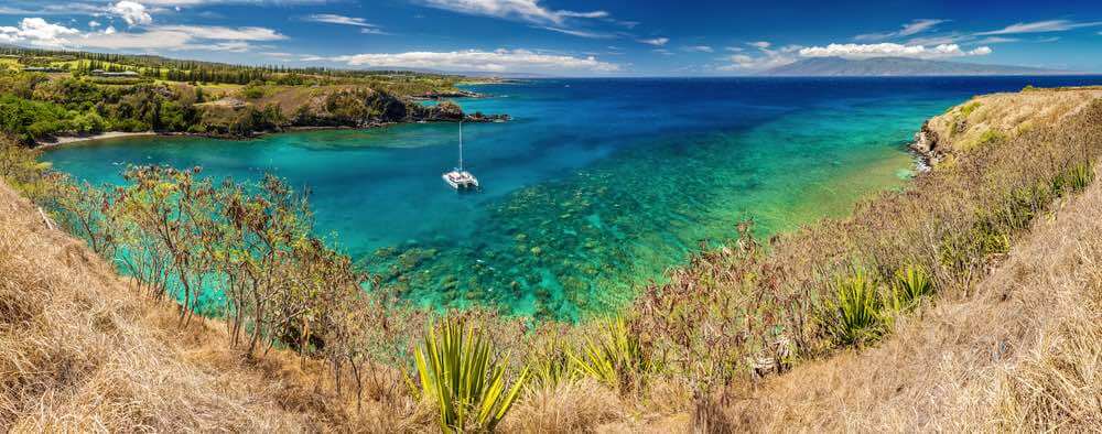 Honolua Bay on Maui is just one of the best Maui diving sites