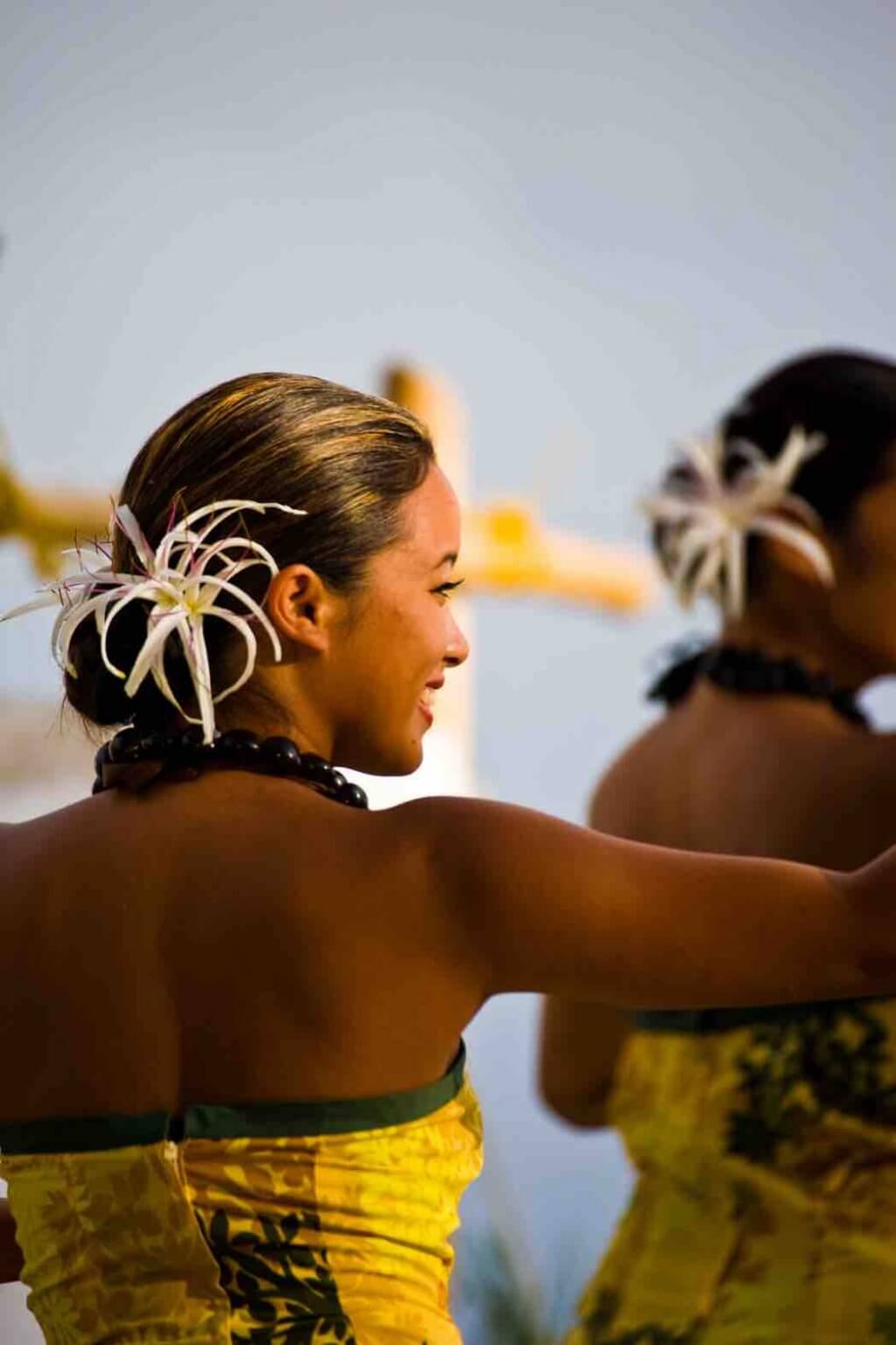 Everything You Need to Know About a Hawaiian Luau - Hawaii Travel with Kids