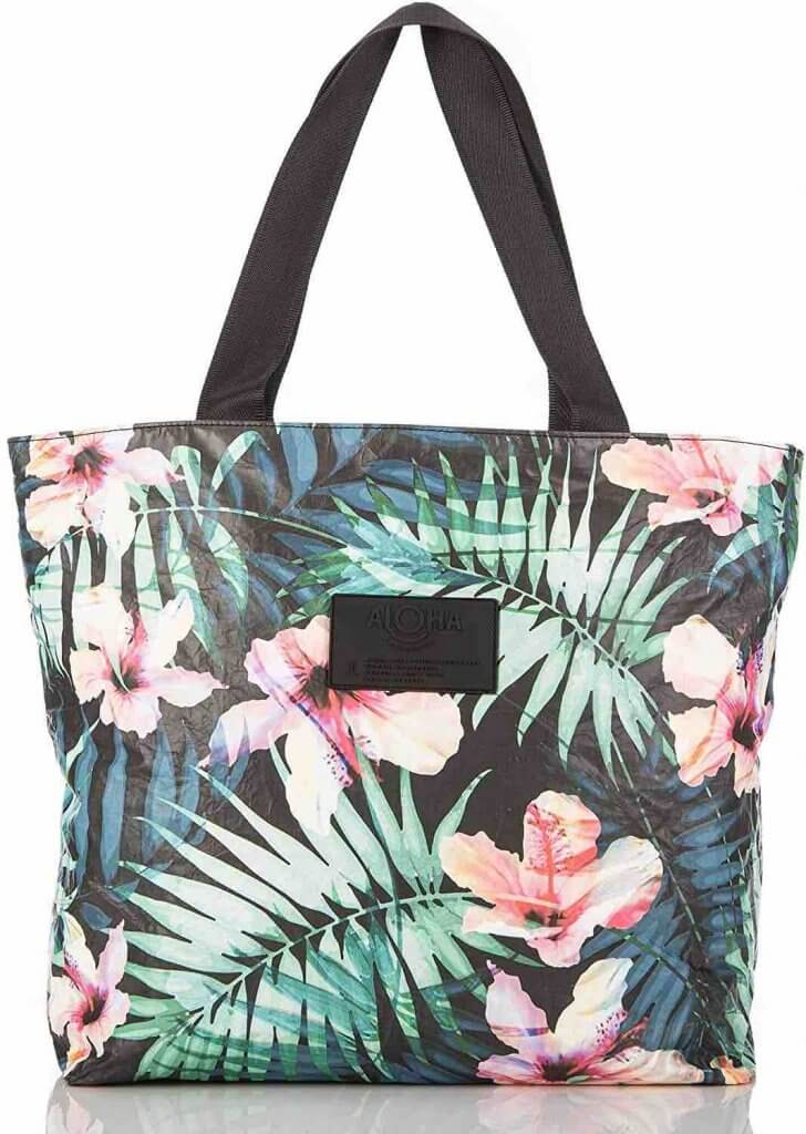 Image of an Aloha print tote bag that is perfect for the beach or for the airplane.