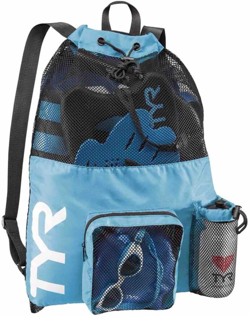 Looking for a beach backpack for kids? Check out this mesh kids beach backpack. Image of a blue mesh gym bag backpack.