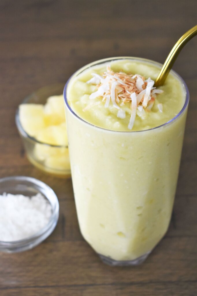 Find out how to make this tropical avocado pineapple smoothie by top Hawaii blog Hawaii Travel with Kids.