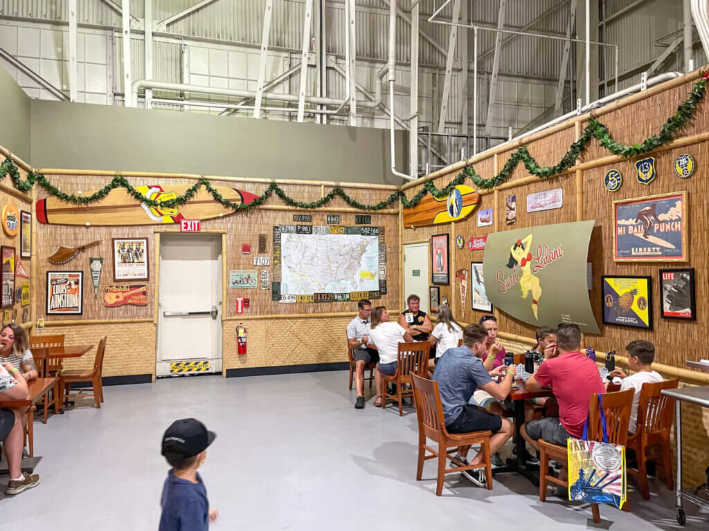Image of the inside of Laniakea Cafe at Pearl Harbor on Oahu