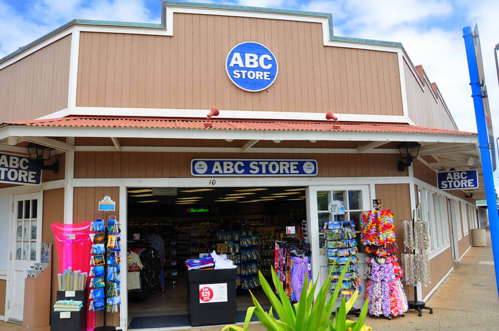 You can buy all kinds of Hawaii souvenirs online at the ABC Store in Hawaii. Image of a Hawaii gift shop.