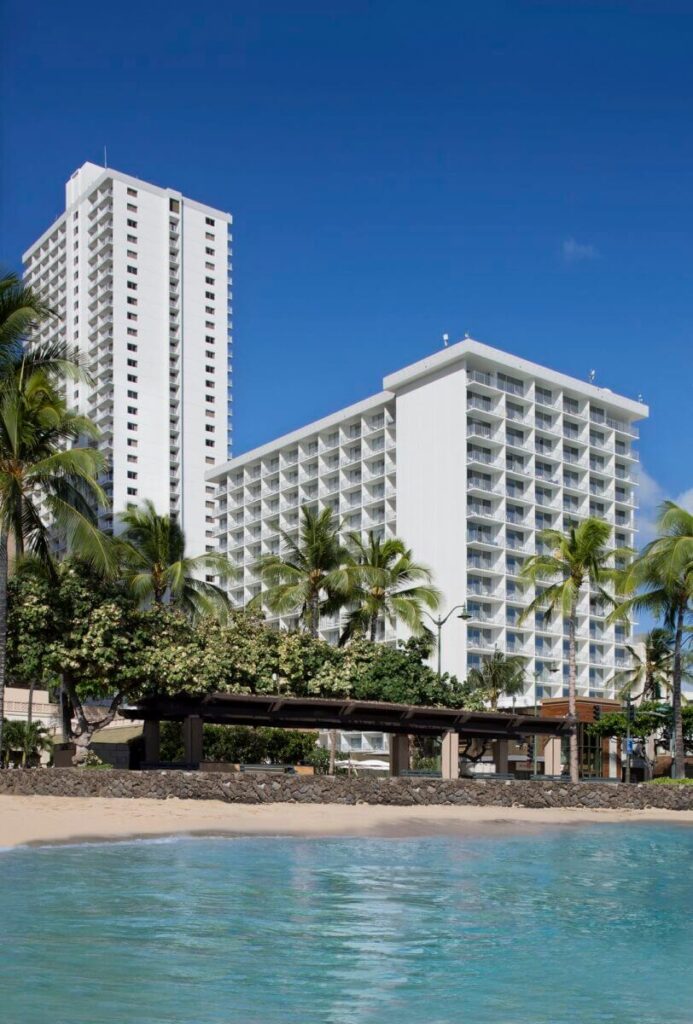 Honest Resort Review: Hilton Hawaiian Village Waikiki 2023