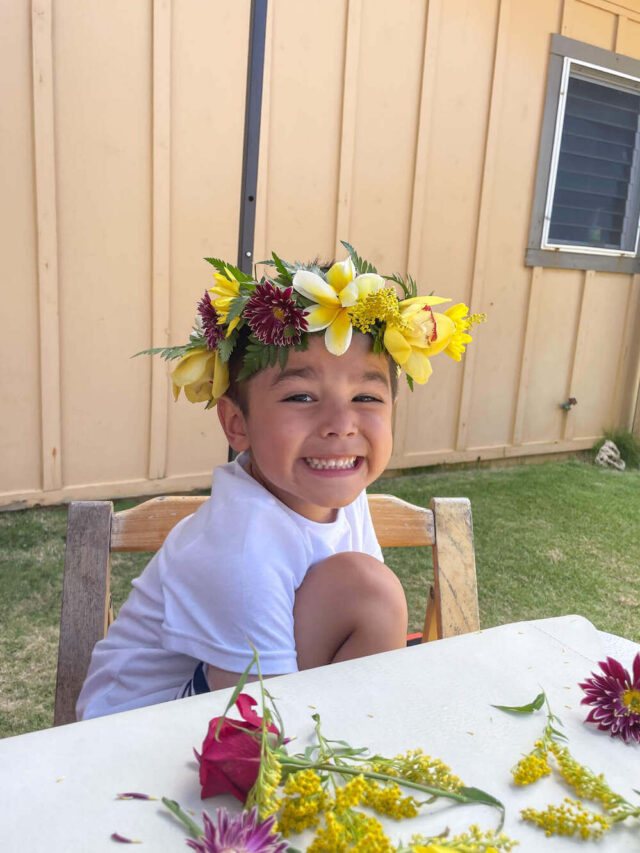 How to Make a Haku Lei on Oahu (2023)