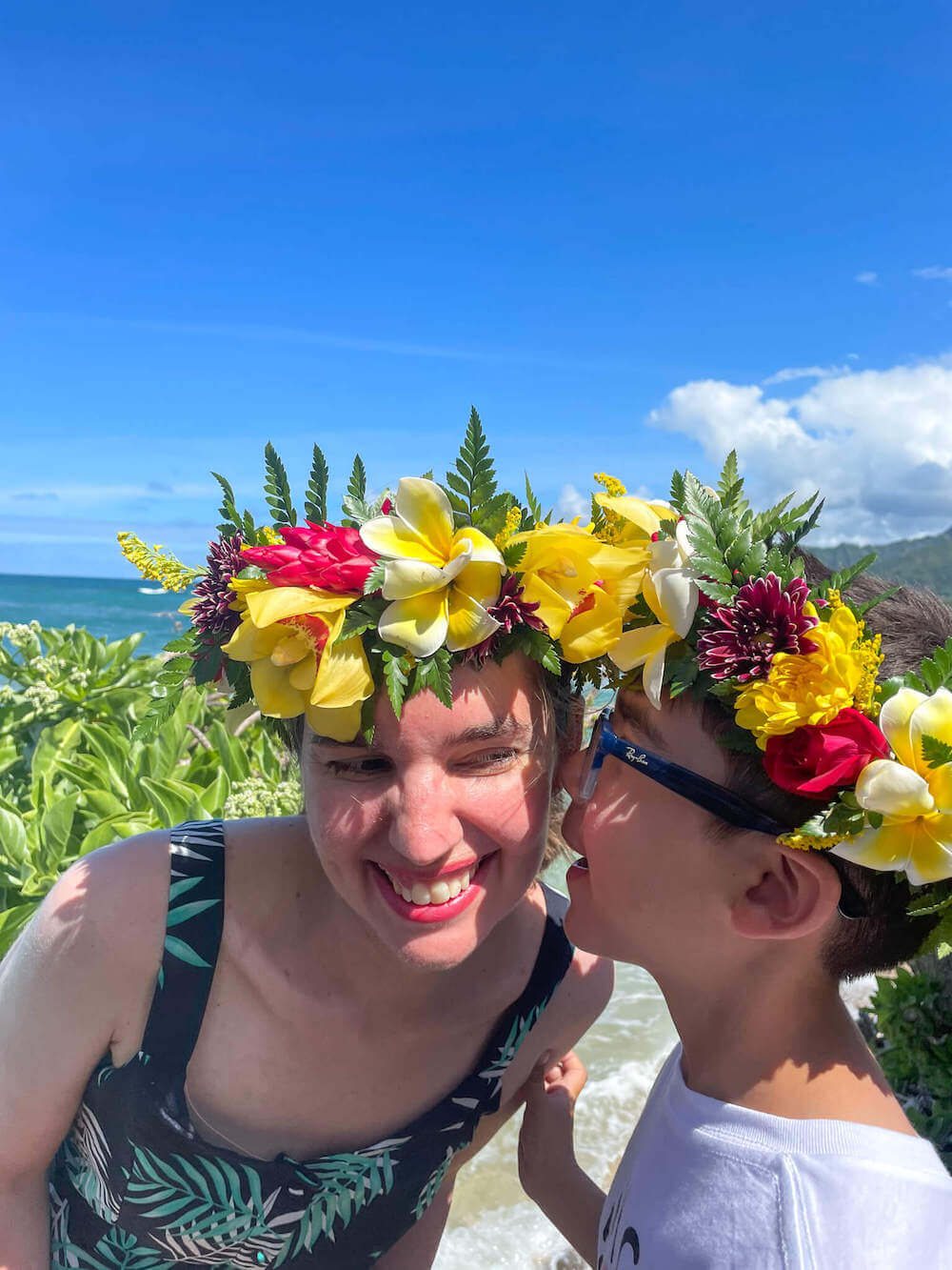 How to Make a Haku Lei on Oahu (2023)