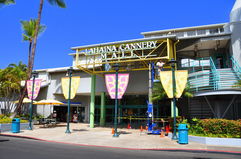 Another great place to shop on Maui is the Lahaina Cannery Mall. Image of the entrance to the Lahaina Cannery Mall on Maui.