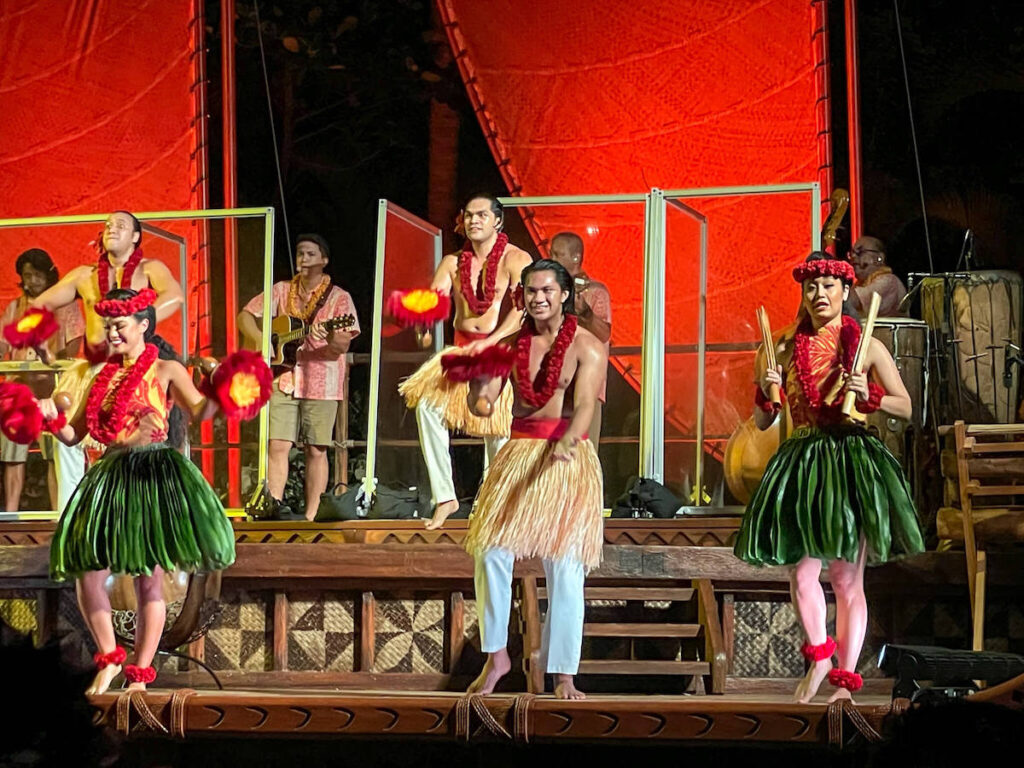 Image of hula dancers at the Ka Wa'a Luau at Aulani Resort