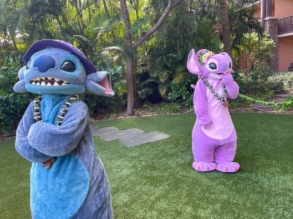 Image of Stitch and Angel teasing each other at Disney Aulani in Hawaii.