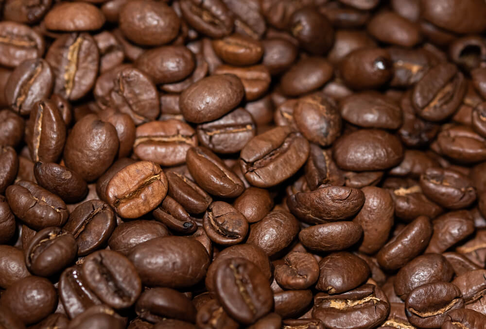 Image of a bunch of roasted coffee beans