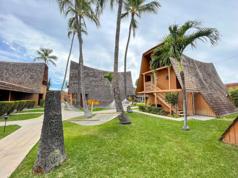 Where to Stay on Moloka'i Hotel Moloka'i Review (2023)