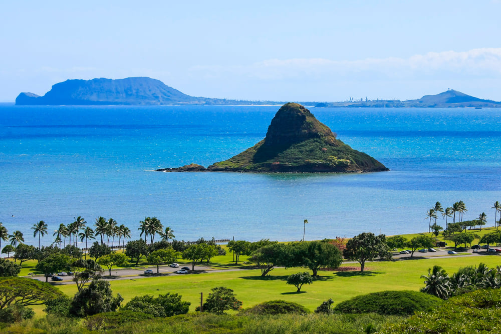 Image of a little island called Chinaman's Hat off the coast of Oahu.