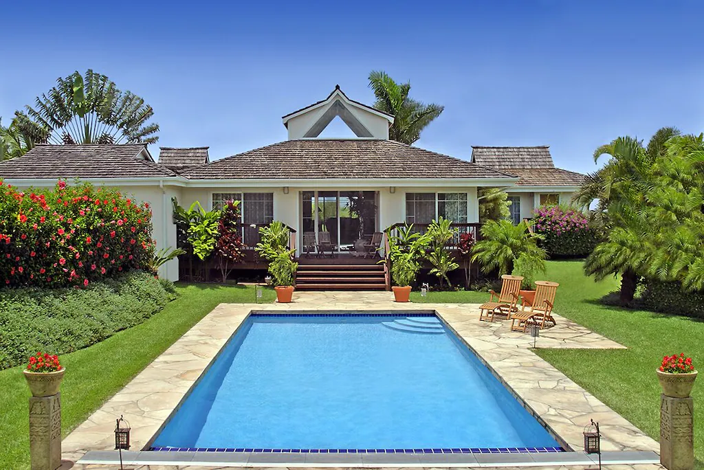 Image of a rectangular pool at a Maui villa