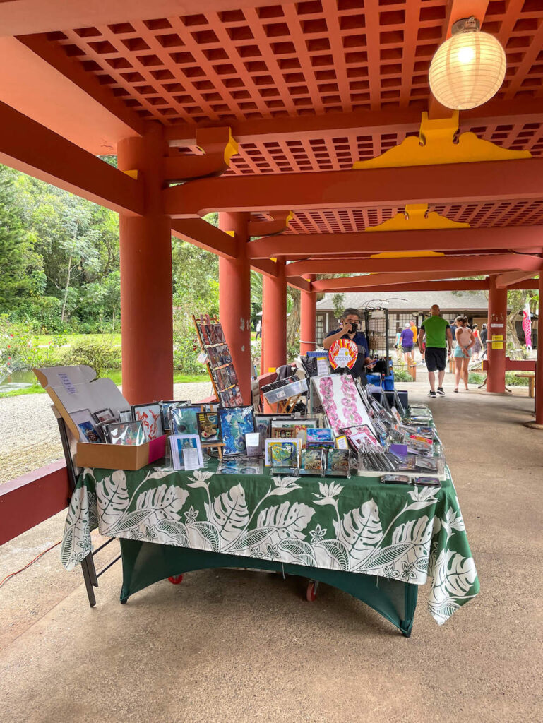 Image of a vendor table at the Byodo-In Temple in Hawaii