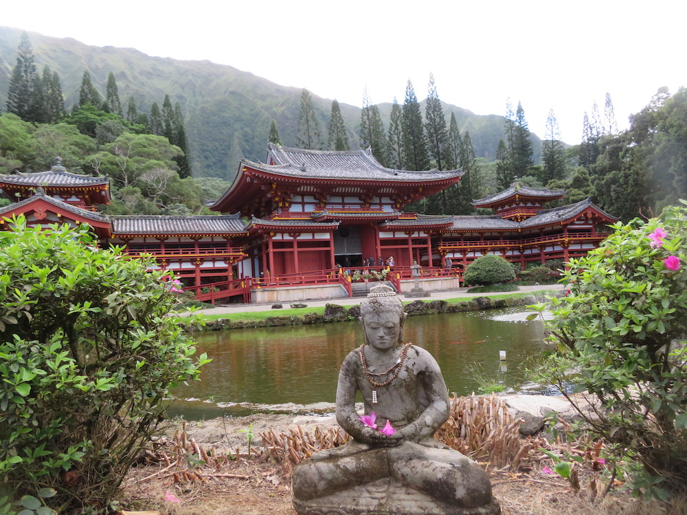 Image of the Byodo-In Temple on Oahu