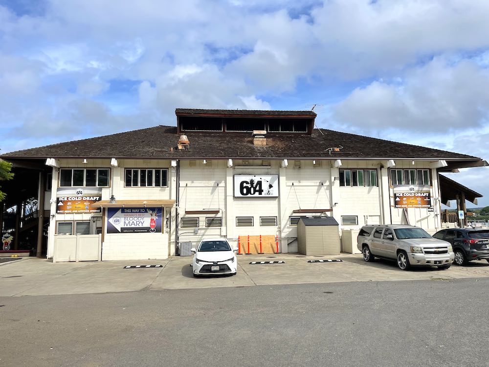 Image of the exterior of Restaurant 604, one of the top places to eat near Pearl Harbor Hawaii