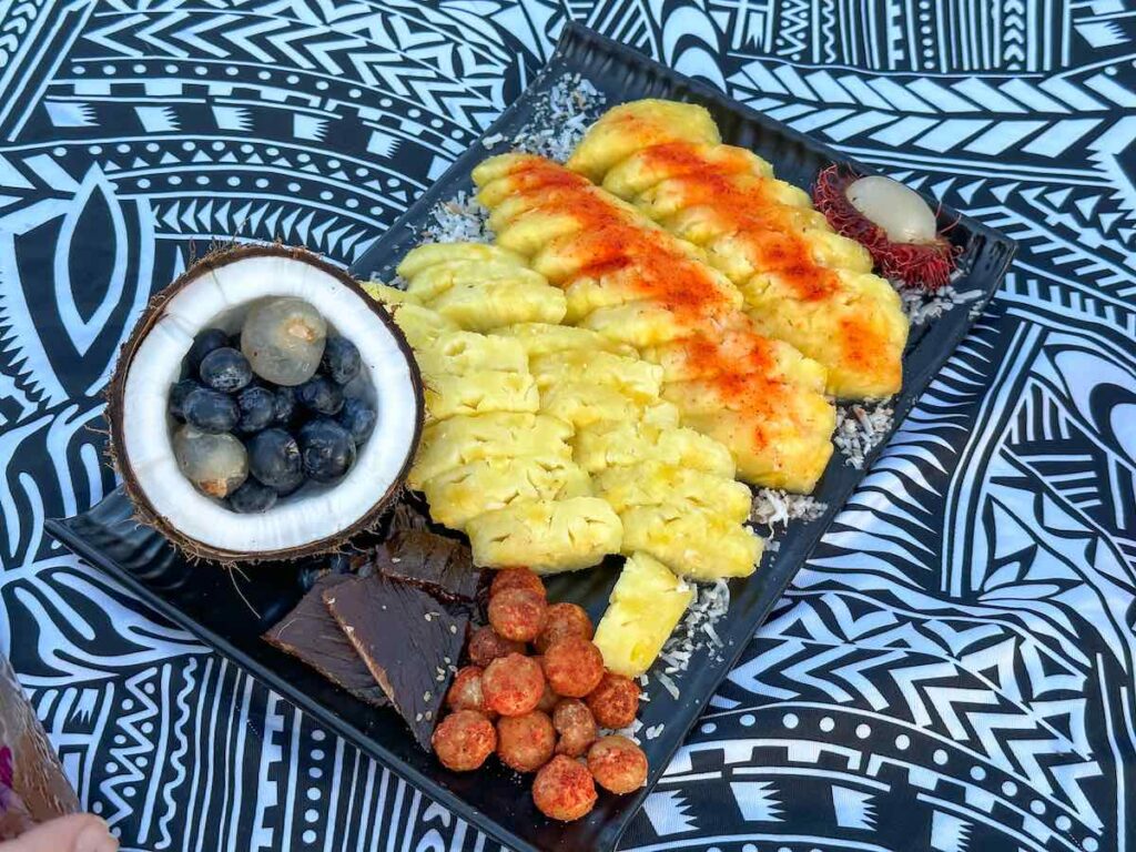 Image of a tropical fruit plate at a Hawaii luau