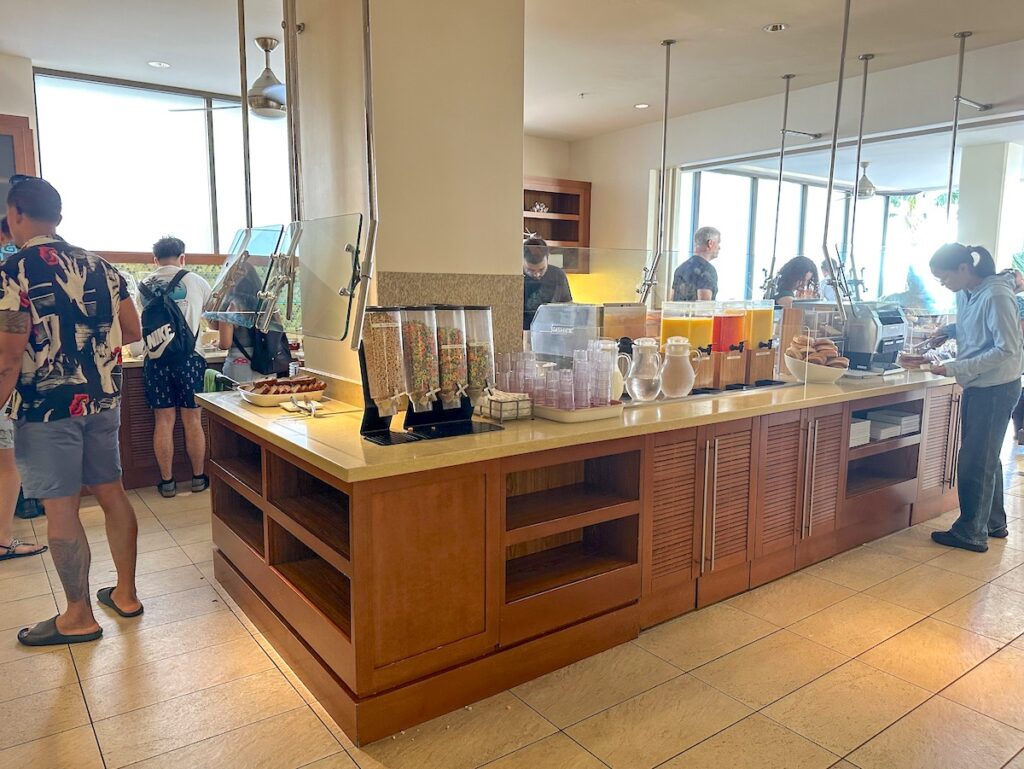 Image of the breakfast bar at Hyatt Place Waikiki Beach. Photo credit: Marcie Cheung of Hawaii Travel with Kids