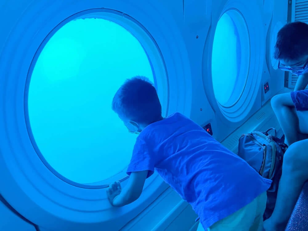 Waikiki-Submarine-kids