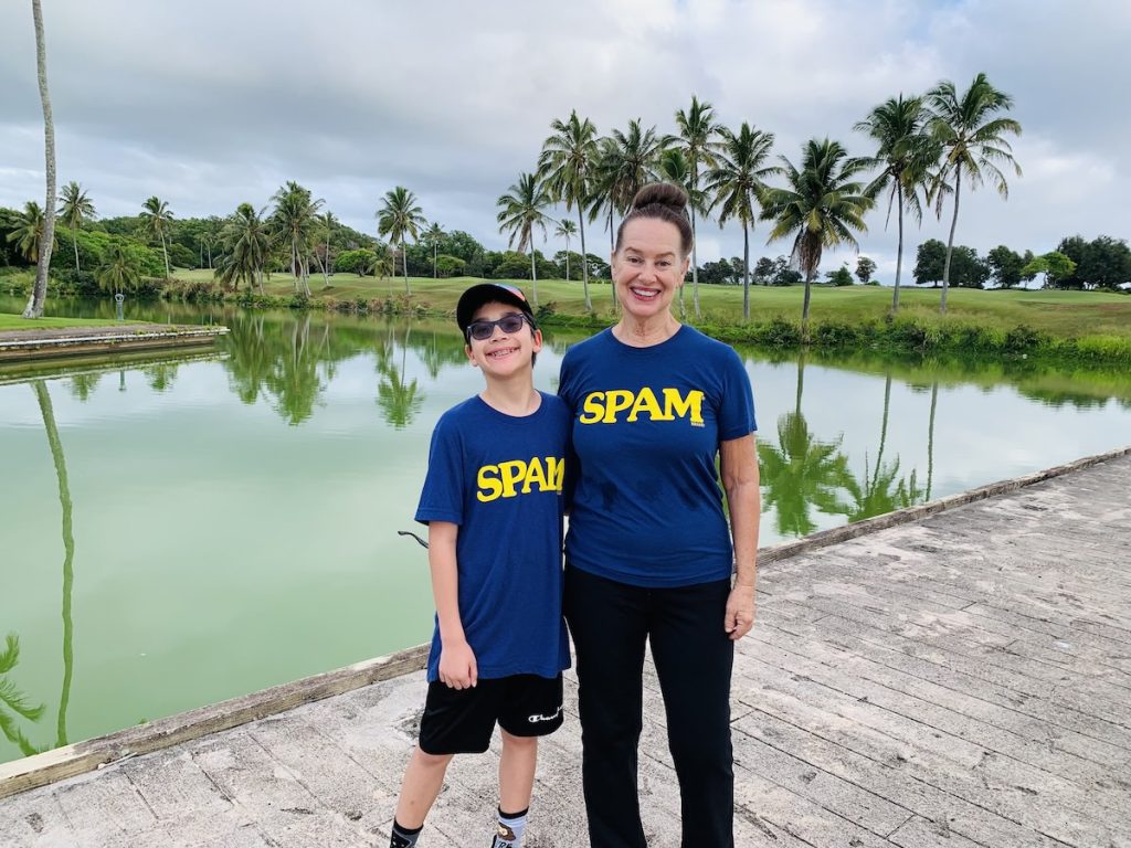 Get tips for skip-generation Hawaii travel.